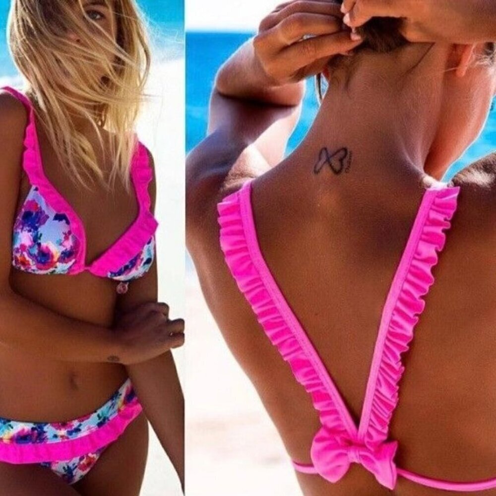 Floral Ruffle Bikini Top - Size: Large